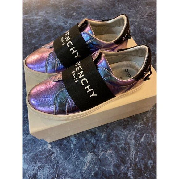 Givenchy Kids Elasticated-Strap Logo Sneakers Purple EU 33/US 8 $607. Pre-Owned - Picture 2 of 9